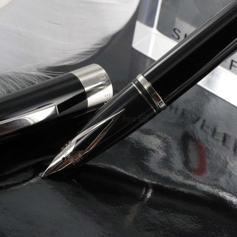 Stylo Plume Sheaffer® Legacy Laqué Noir Or Rhodiée sur Stylos En Ligne