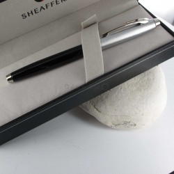 Stylo Roller Sheaffer® Série 100  Noir & Chromé Brossé