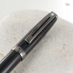 Stylo Plume Moyenne Sheaffer® "Prélude" Laqué Noir / Gun