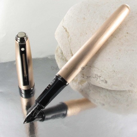 Stylo Plume Sheaffer® "Prélude" Cuivre / Gun Stylo Plume Sheaffer® "Prélude" Cuivre / Gun