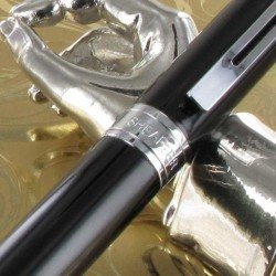 Stylo Roller Sheaffer® Corps Noir / attributs chromés "Series 300"