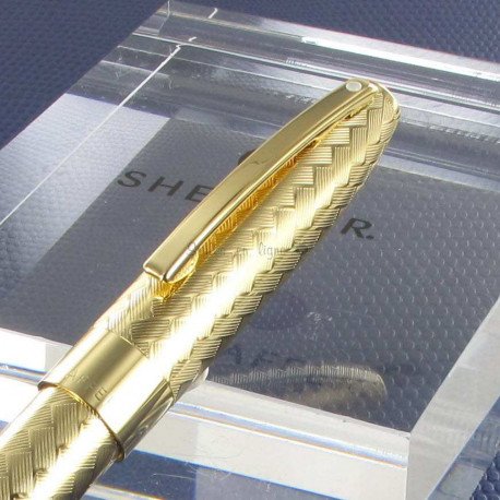Stylo Plume Sheaffer Imperial Plaqué Or Motif Diamant P256 - Plume En Or, Excellent état Collection