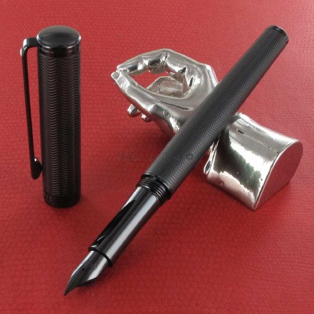 Stylo Plume Moyenne Sheaffer® "Intensity" Torsade Noir Mat