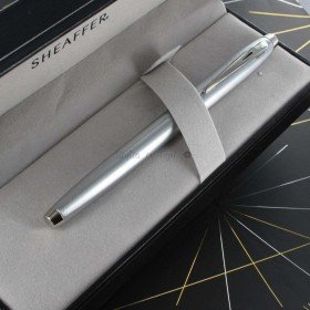 Stylo Plume Sheaffer® "Serie 100" Chromé Brossé