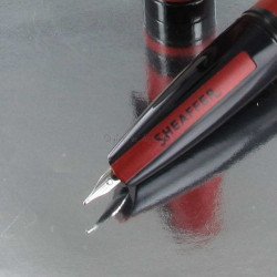 Stylo Plume Fine Sheaffer® "ICON" Rouge Mat